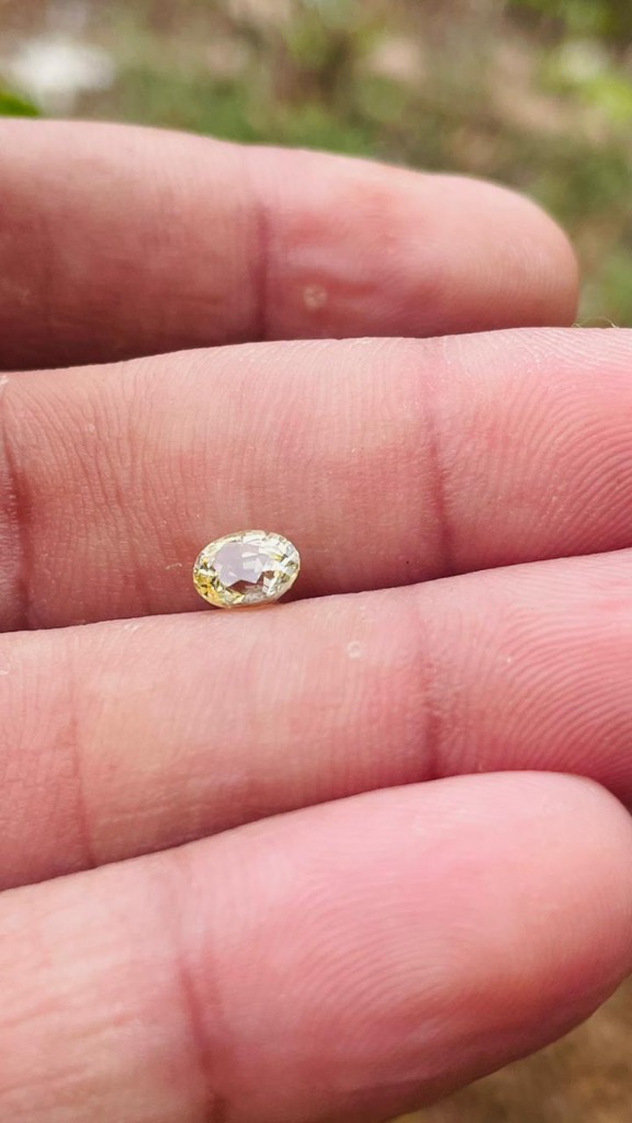 Natural Yellow Sapphire