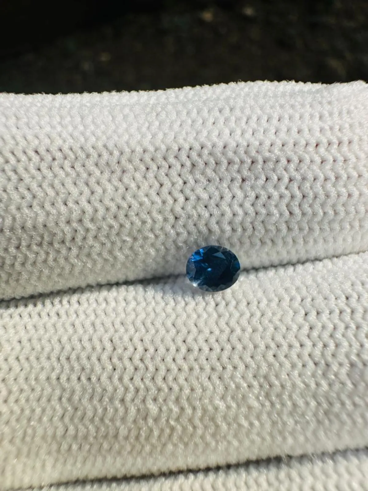 💎Gem Type  :Natural Blue Sapphire  💎Weight        : Carat 0.45 💎Color.          : Blue  💎Clarity         : eye clean