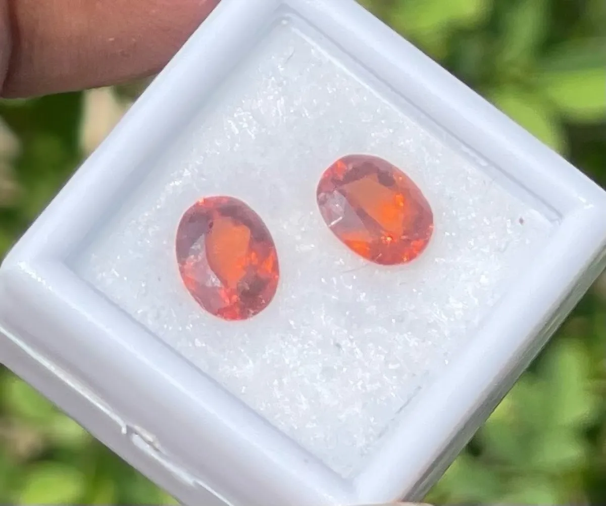 Hessonite Grnet