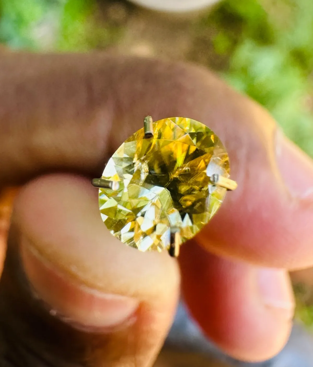 Natural Yellow Zircon