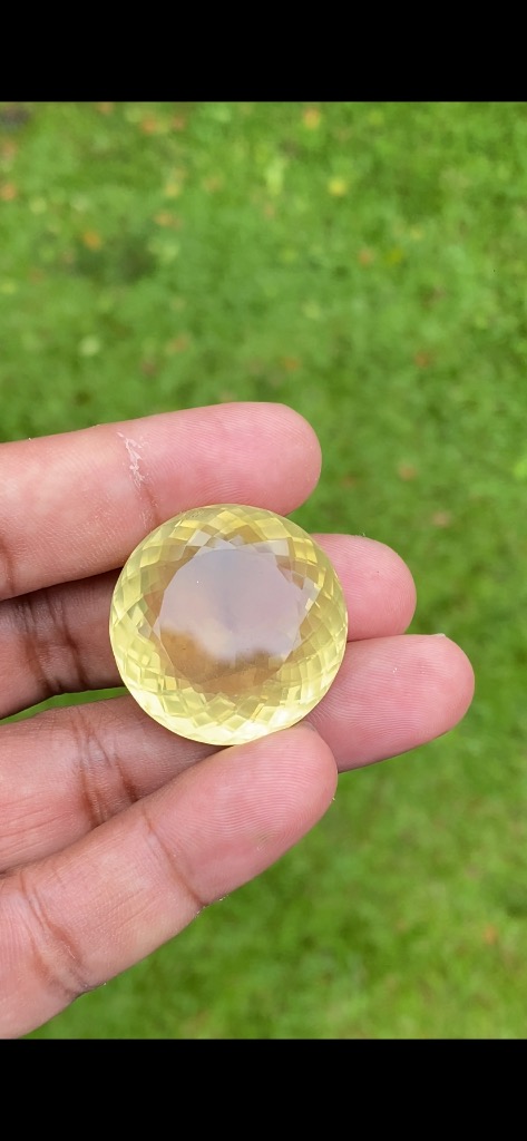 Natural lemon quartz